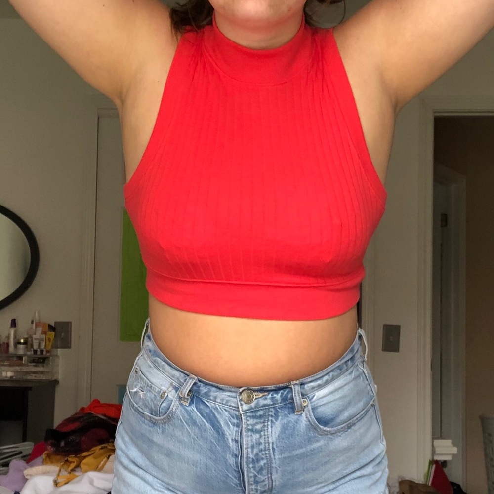 High neck cropped tank top